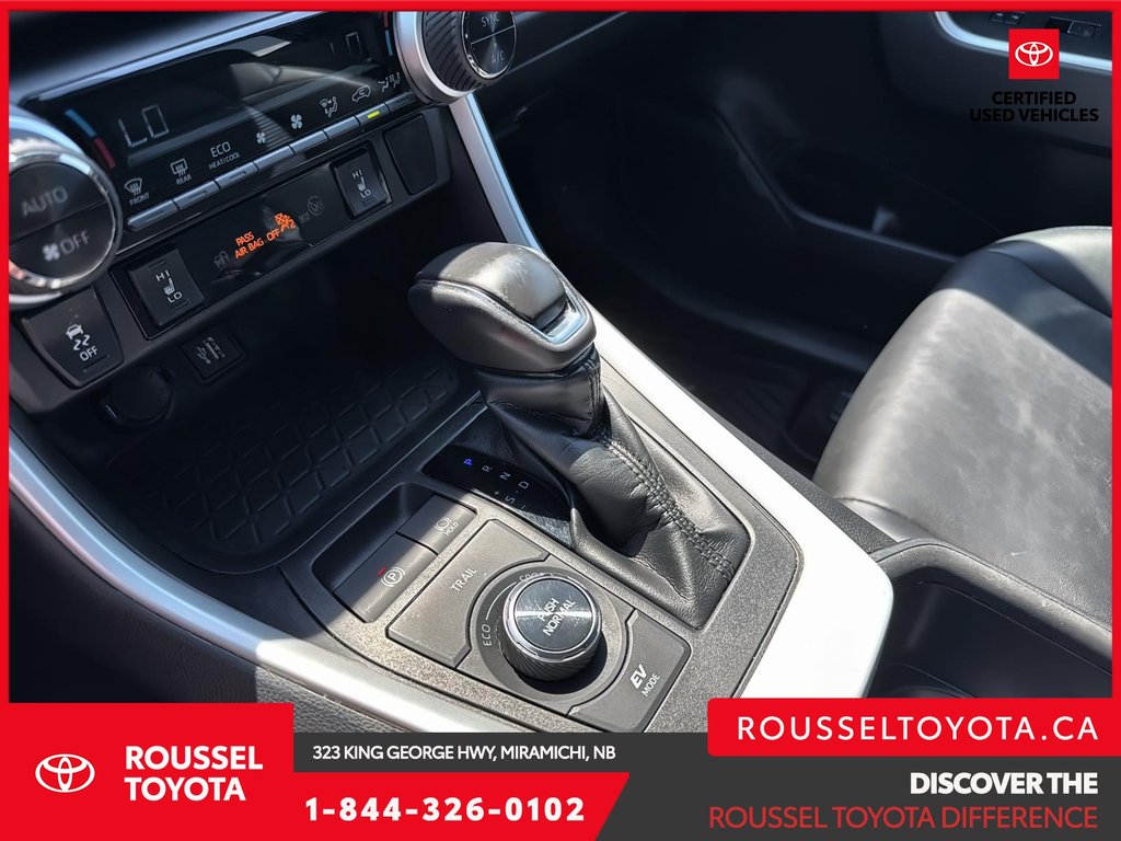 2023 Toyota RAV4 Hybrid XSE in Miramichi, New Brunswick - 15 - w1024h768px