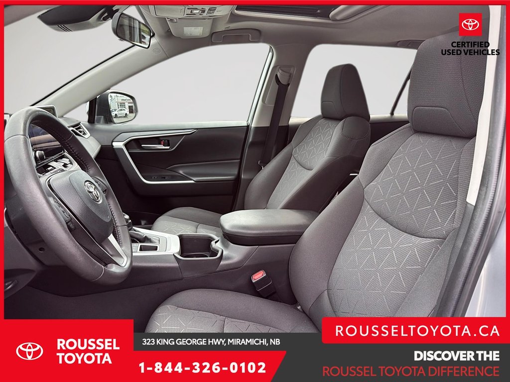 2023 Toyota RAV4 XLE in Miramichi, New Brunswick - 8 - w1024h768px
