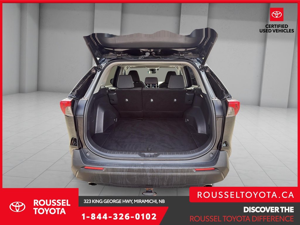 2023 Toyota RAV4 Hybrid XLE in Miramichi, New Brunswick - 6 - w1024h768px