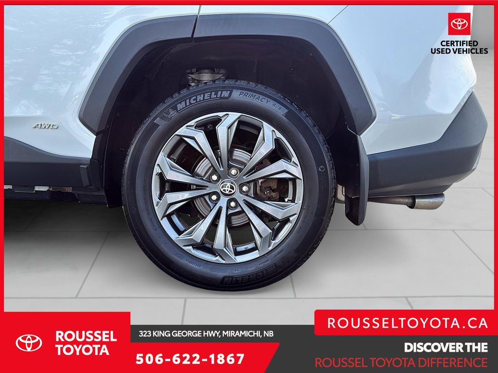 2023 Toyota RAV4 Hybrid Limited in Miramichi, New Brunswick - 7 - w1024h768px