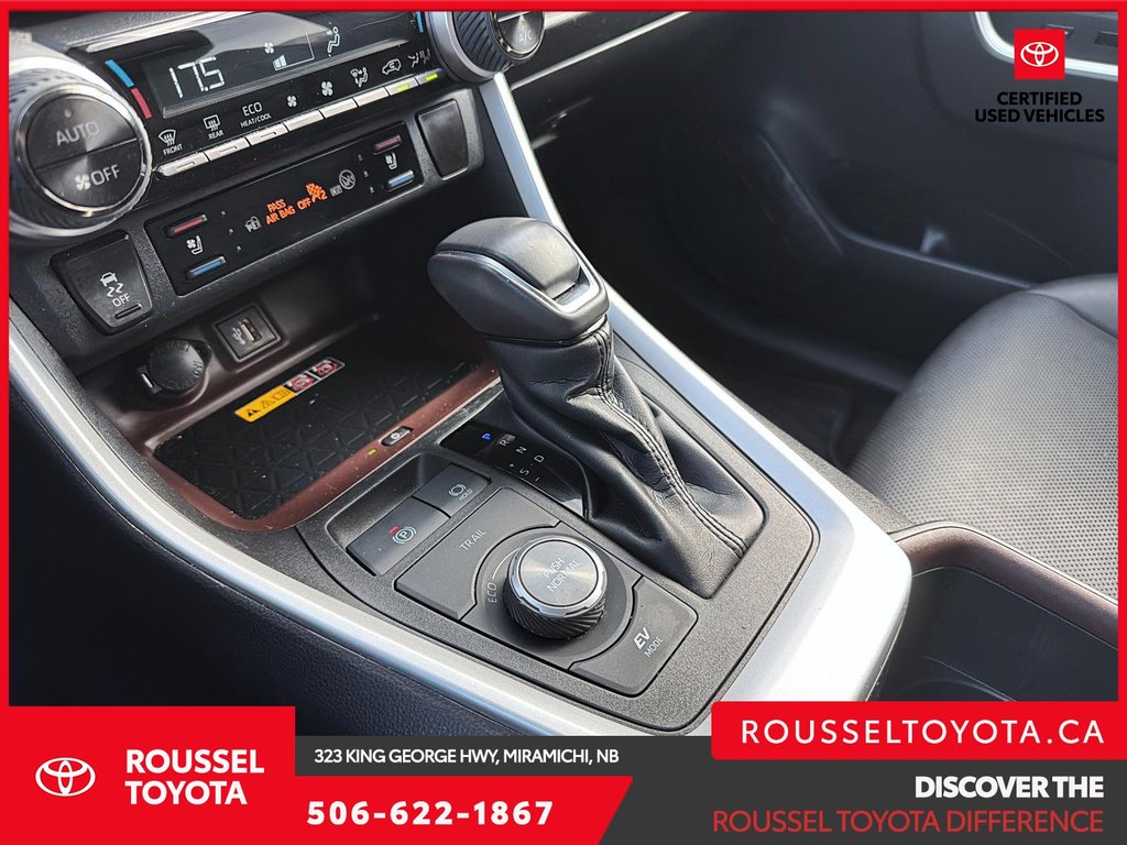 2023 Toyota RAV4 Hybrid Limited in Miramichi, New Brunswick - 15 - w1024h768px