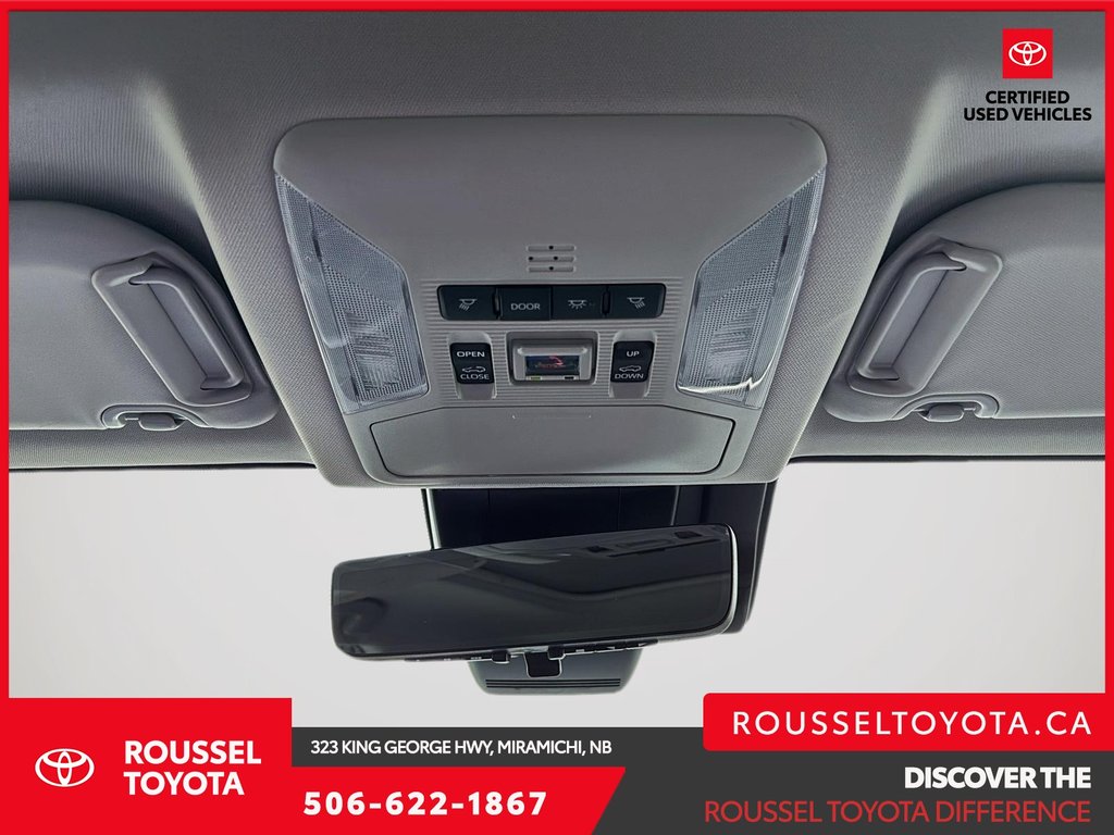 2023 Toyota RAV4 Hybrid Limited in Miramichi, New Brunswick - 19 - w1024h768px