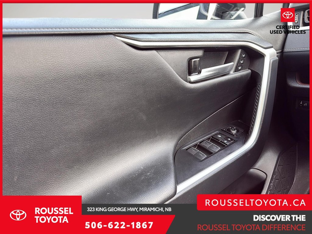 2023 Toyota RAV4 Hybrid Limited in Miramichi, New Brunswick - 11 - w1024h768px