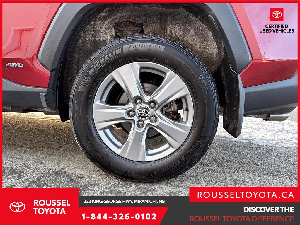 2024 Toyota RAV4 Hybrid XLE in Miramichi, New Brunswick - 7 - w1024h768px