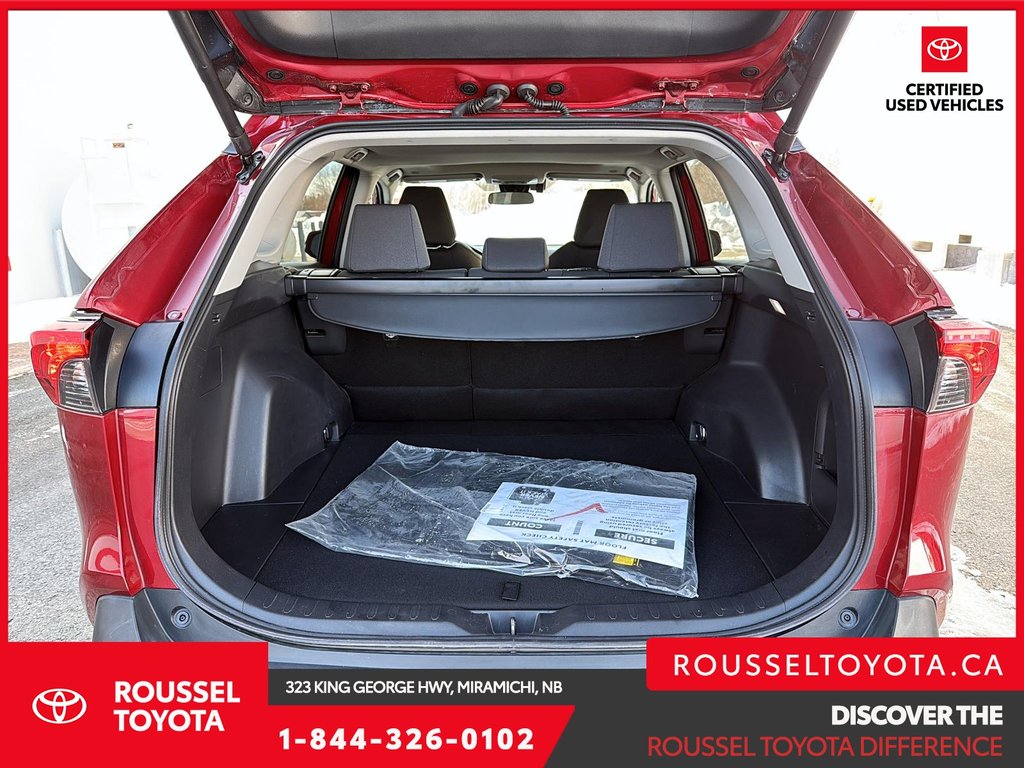 2024 Toyota RAV4 Hybrid XLE in Miramichi, New Brunswick - 6 - w1024h768px