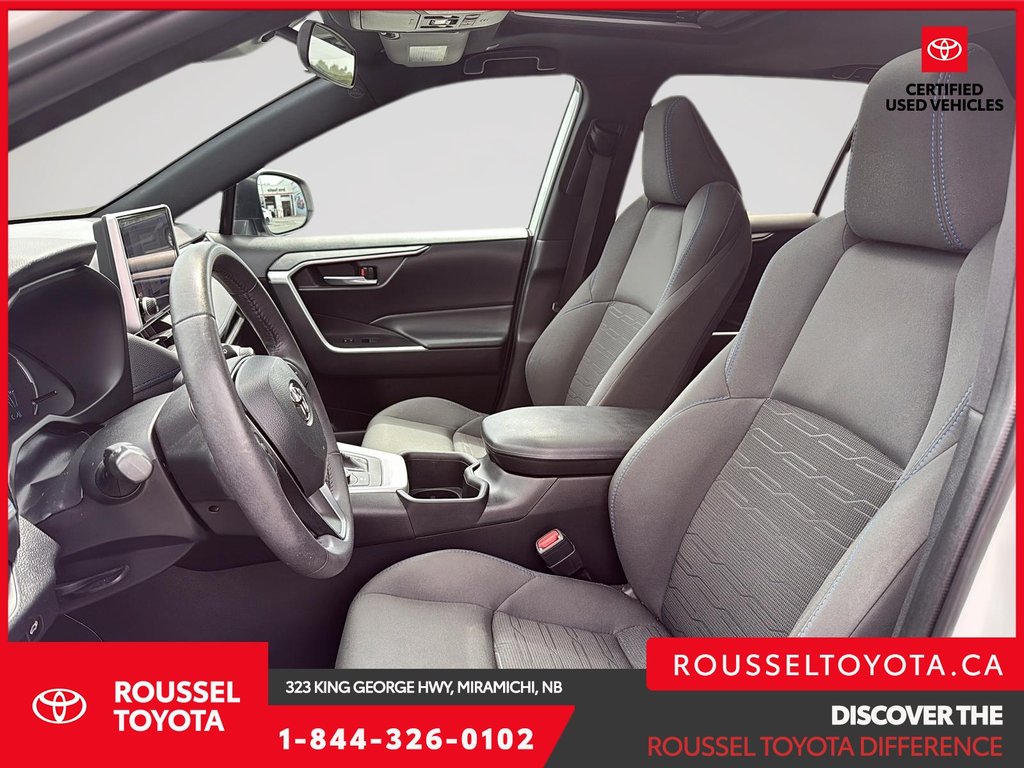 2024 Toyota RAV4 Hybrid SE in Miramichi, New Brunswick - 9 - w1024h768px