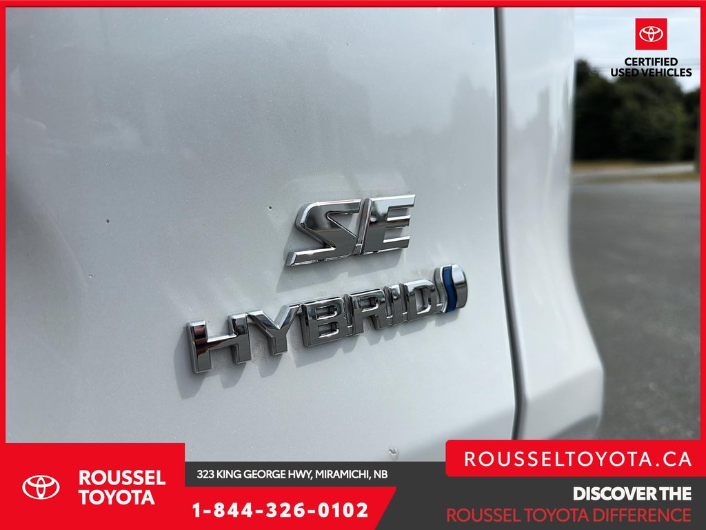 2024 Toyota RAV4 Hybrid SE in Miramichi, New Brunswick - 8 - w1024h768px