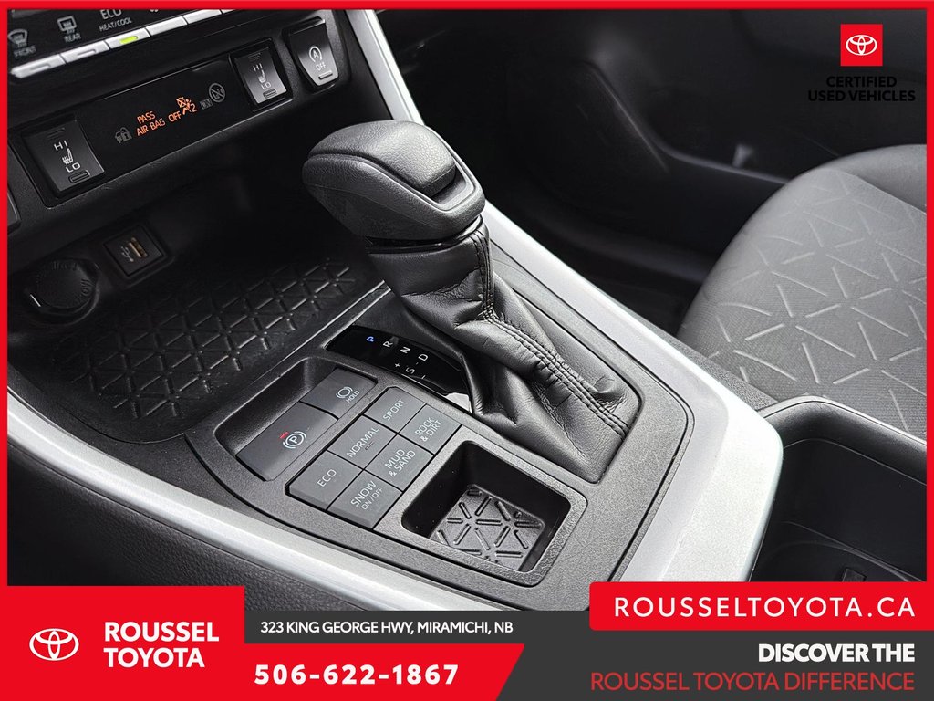 2024 Toyota RAV4 XLE in Miramichi, New Brunswick - 15 - w1024h768px