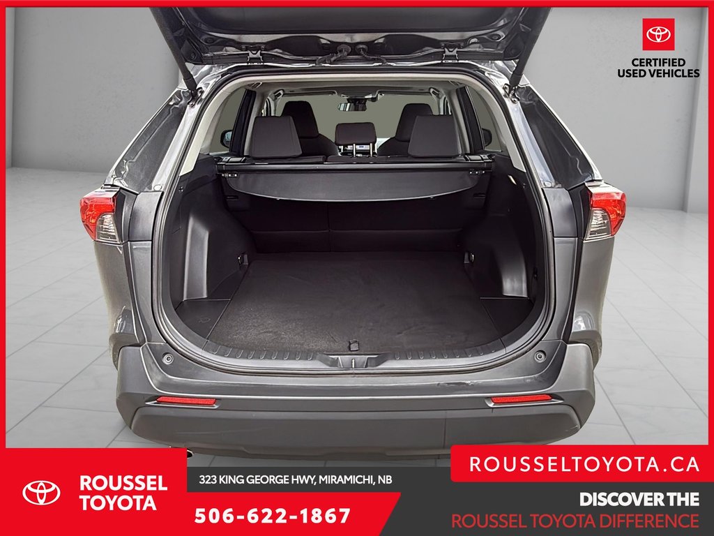 2024 Toyota RAV4 XLE in Miramichi, New Brunswick - 6 - w1024h768px