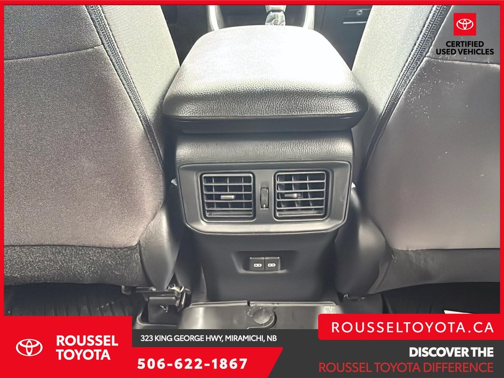 2024 Toyota RAV4 XLE in Miramichi, New Brunswick - 16 - w1024h768px