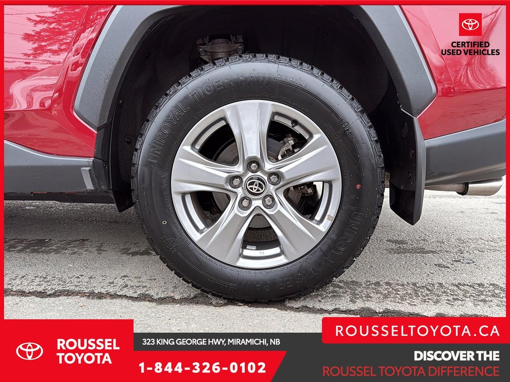 2025 Toyota RAV4 XLE in Miramichi, New Brunswick - 7 - w1024h768px