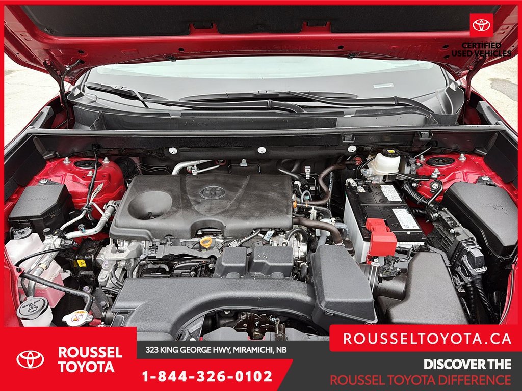 2025 Toyota RAV4 XLE in Miramichi, New Brunswick - 8 - w1024h768px