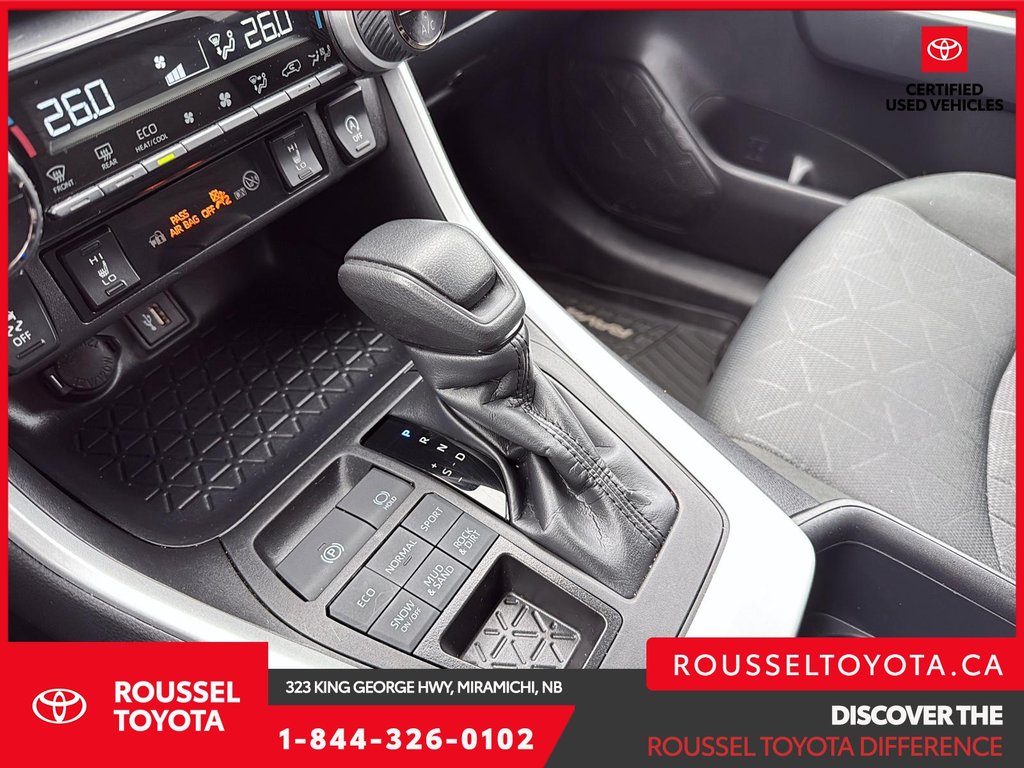 2025 Toyota RAV4 XLE in Miramichi, New Brunswick - 15 - w1024h768px