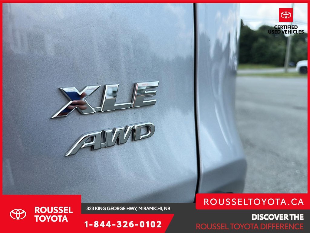2025 Toyota RAV4 XLE in Miramichi, New Brunswick - 8 - w1024h768px