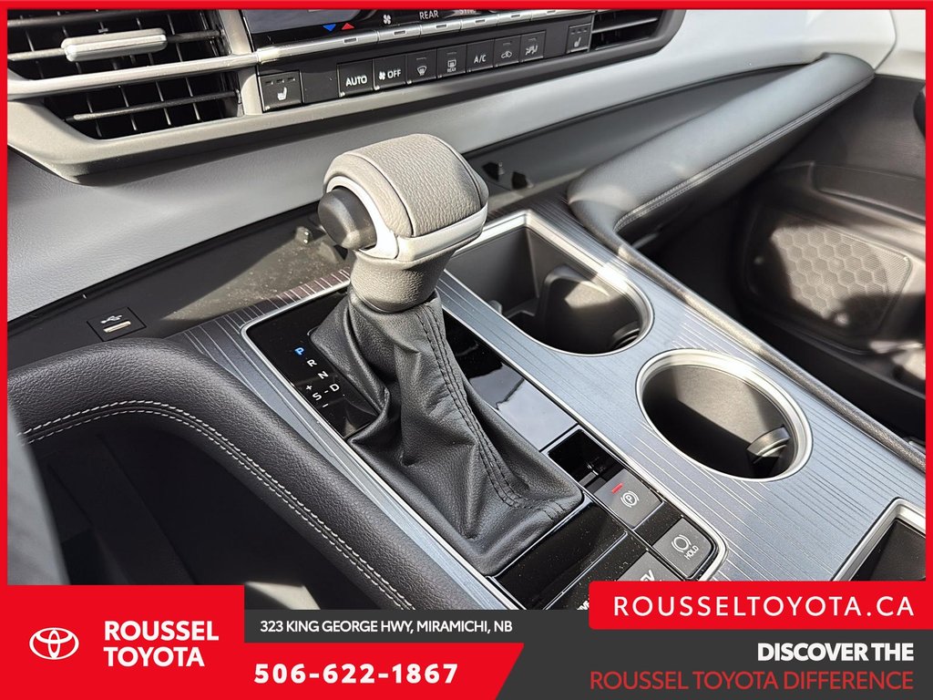 2026 Toyota Sienna Hybrid XLE FWD 8 PASSENGER in Miramichi, New Brunswick - 15 - w1024h768px