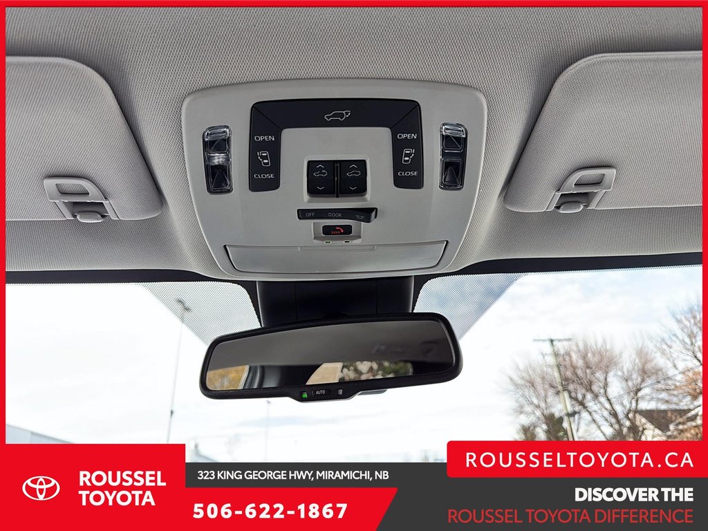 2026 Toyota Sienna Hybrid XLE FWD 8 PASSENGER in Miramichi, New Brunswick - 16 - w1024h768px