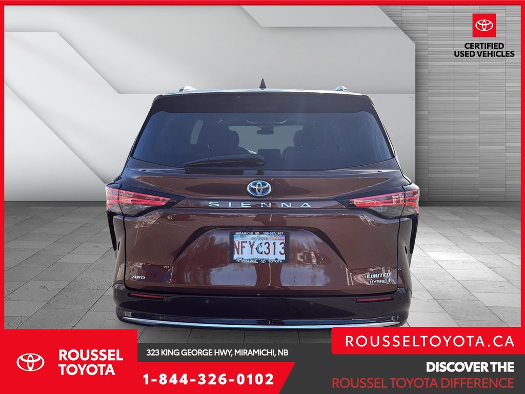 2021 Toyota Sienna LIMITED AWD in Miramichi, New Brunswick - 3 - w1024h768px