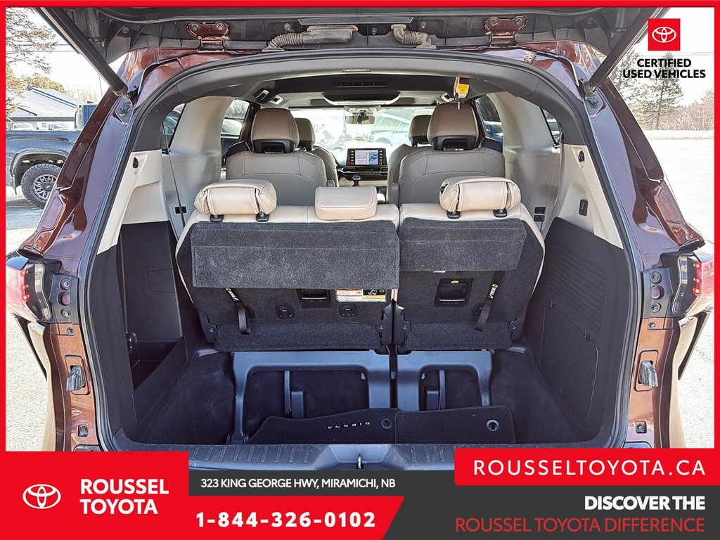 2021 Toyota Sienna LIMITED AWD in Miramichi, New Brunswick - 6 - w1024h768px