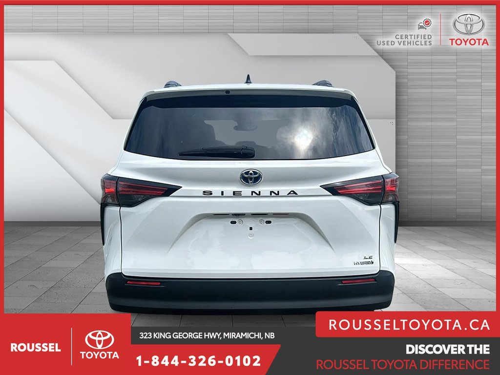 Toyota Sienna LE FWD 2022 à Miramichi, Nouveau-Brunswick - 4 - w1024h768px