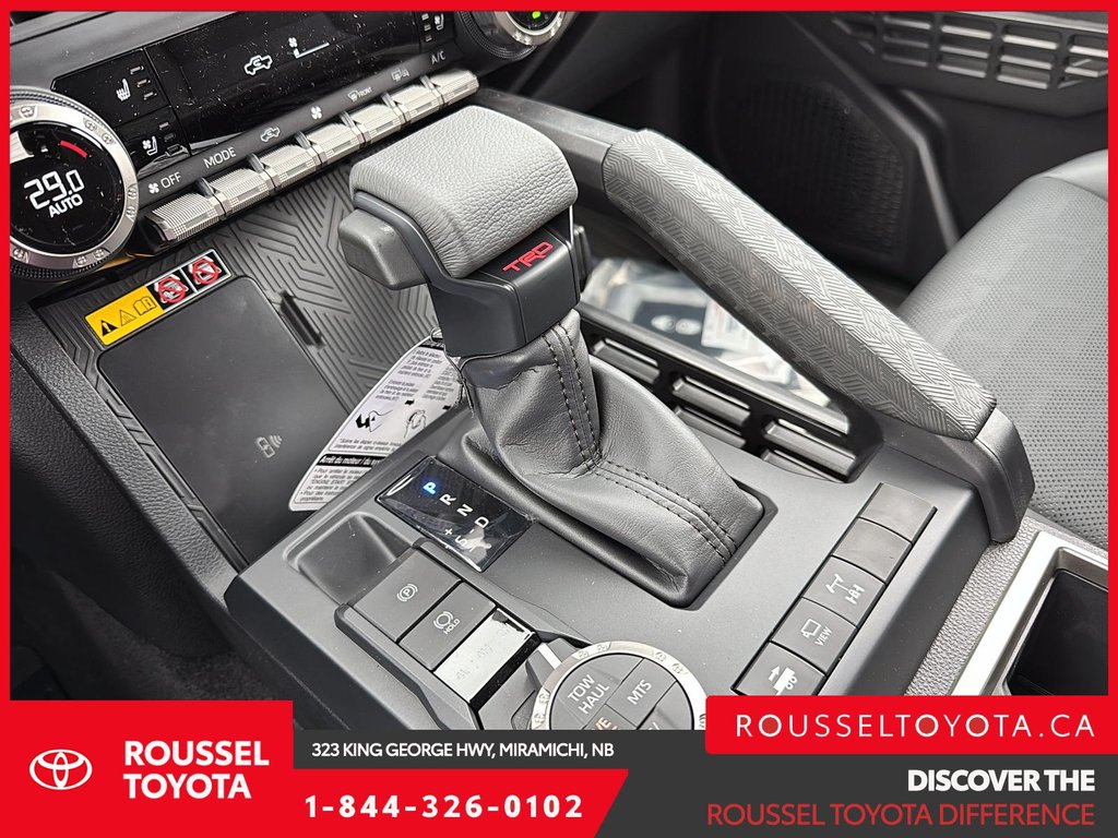 Toyota Tacoma Hybrid TRD Off Road Premium 2025 à Miramichi, Nouveau-Brunswick - 14 - w1024h768px