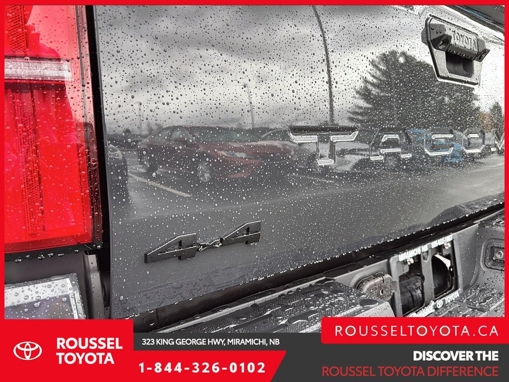 Toyota Tacoma Hybrid TRD Off Road Premium 2025 à Miramichi, Nouveau-Brunswick - 16 - w1024h768px