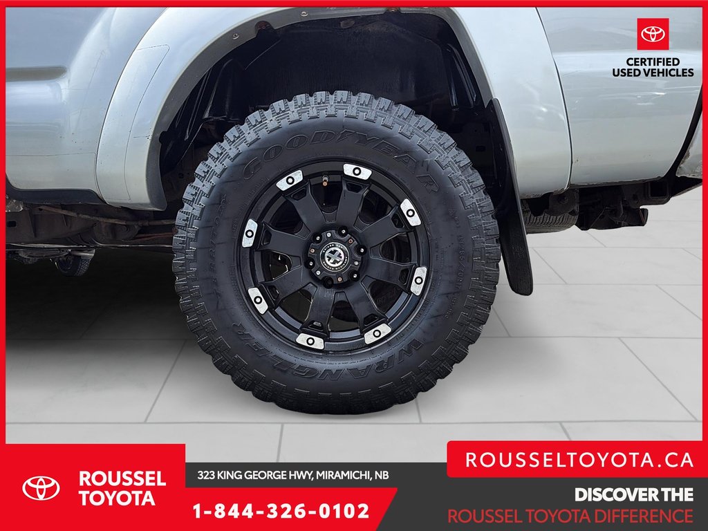 2012 Toyota Tacoma TRD SPORT in Miramichi, New Brunswick - 7 - w1024h768px
