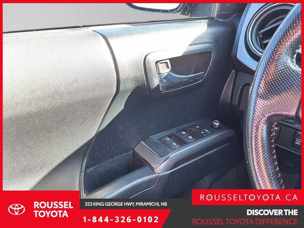Toyota Tacoma TRD Sport 2016 à Miramichi, Nouveau-Brunswick - 10 - w1024h768px