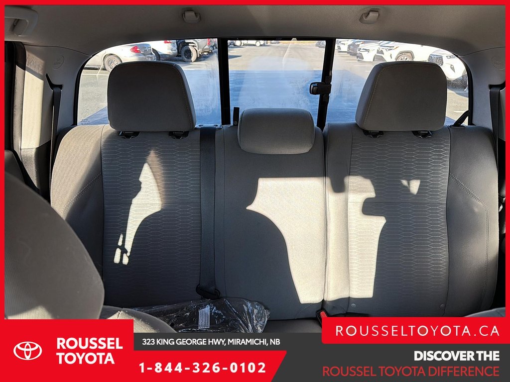 2017 Toyota Tacoma SR5 in Miramichi, New Brunswick - 13 - w1024h768px