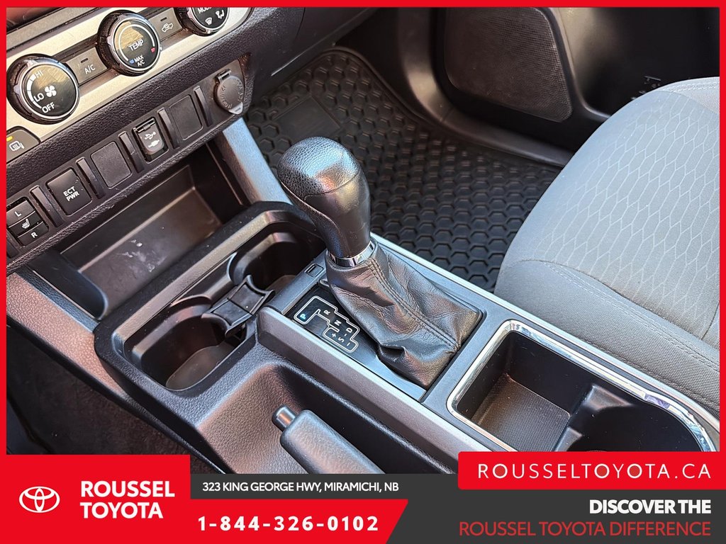 2017 Toyota Tacoma SR5 in Miramichi, New Brunswick - 14 - w1024h768px