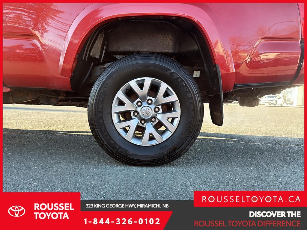 2017 Toyota Tacoma SR5 in Miramichi, New Brunswick - 6 - w1024h768px