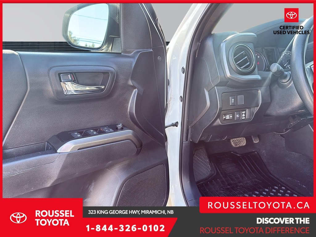 2020 Toyota Tacoma TRD SPORT in Miramichi, New Brunswick - 11 - w1024h768px