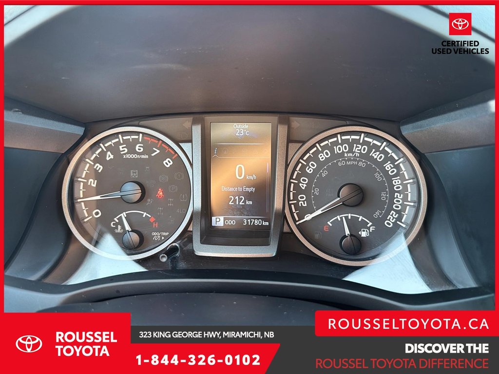 2022 Toyota Tacoma 4WD DBL AT in Miramichi, New Brunswick - 13 - w1024h768px