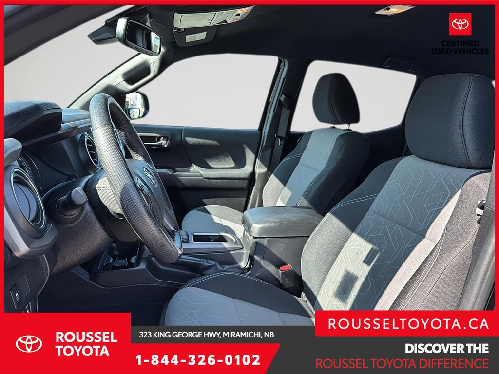 2022 Toyota Tacoma 4WD DBL AT in Miramichi, New Brunswick - 9 - w1024h768px