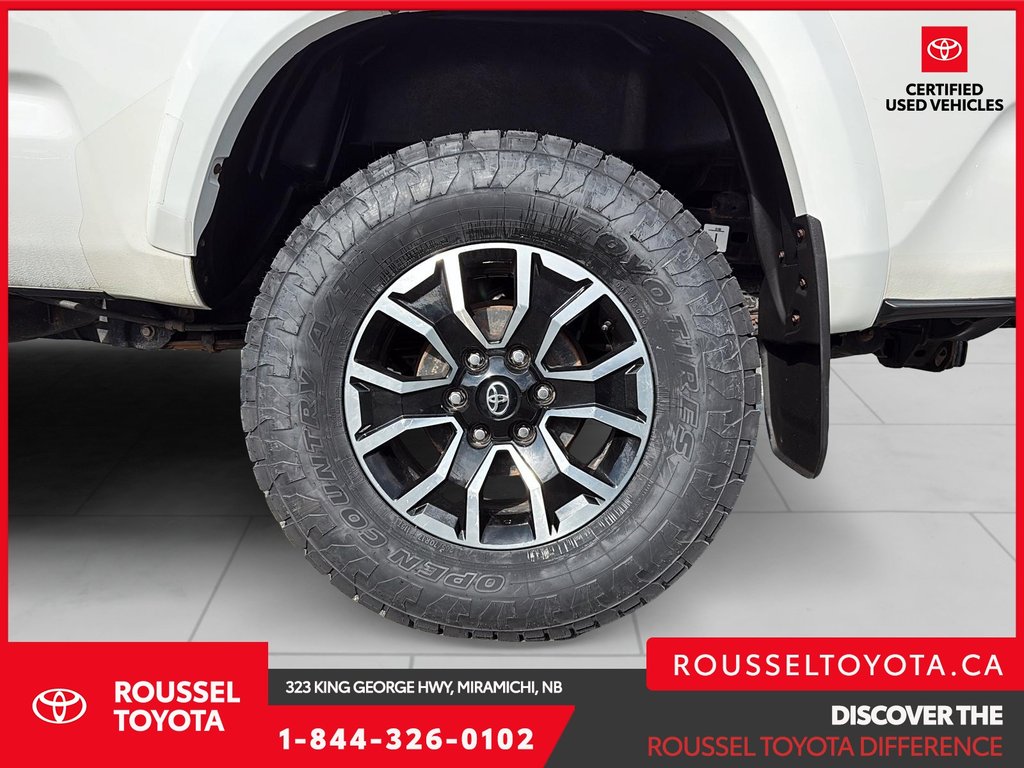 2022 Toyota Tacoma 4WD DBL AT in Miramichi, New Brunswick - 7 - w1024h768px