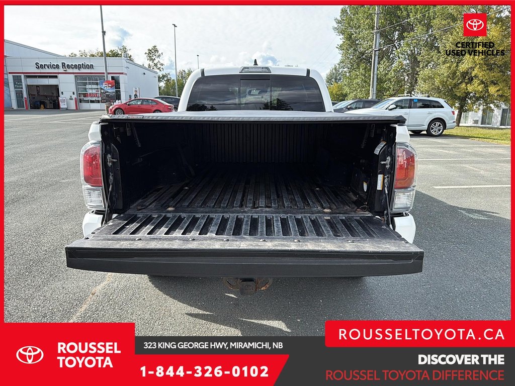 2022 Toyota Tacoma 4WD DBL AT in Miramichi, New Brunswick - 8 - w1024h768px