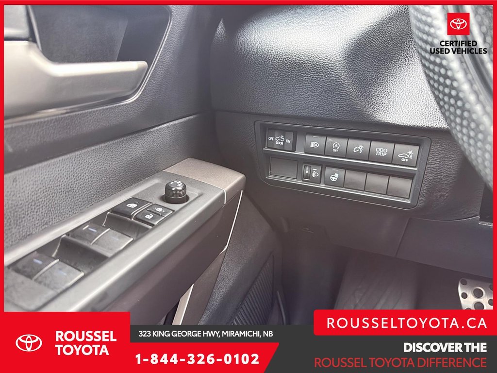 2022 Toyota Tundra SR5 TRD OFF ROAD in Miramichi, New Brunswick - 12 - w1024h768px