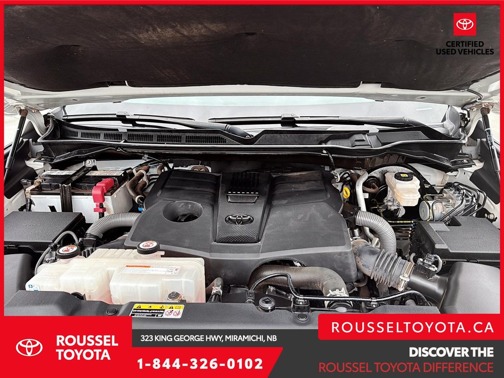 2022 Toyota Tundra Limited in Miramichi, New Brunswick - 7 - w1024h768px