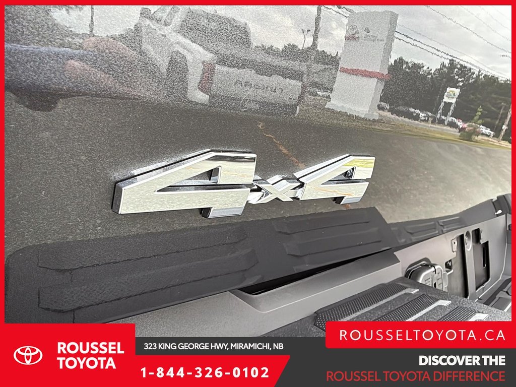Toyota Tundra SR5 2026 à Miramichi, Nouveau-Brunswick - 8 - w1024h768px