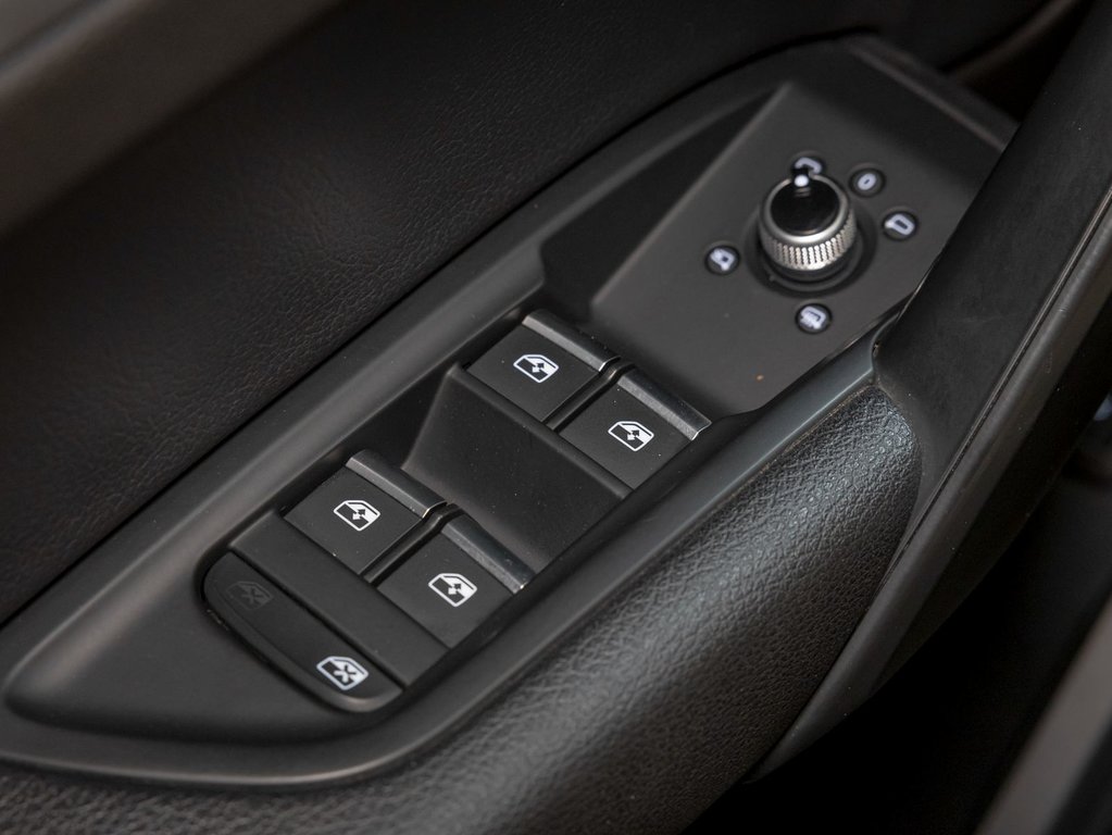 Audi Q5  2018 à St-Jérôme, Québec - 26 - w1024h768px