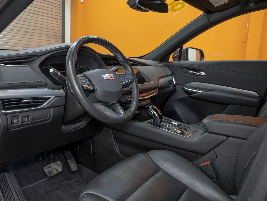 Cadillac XT4  2023 à St-Jérôme, Québec - 2 - w1024h768px