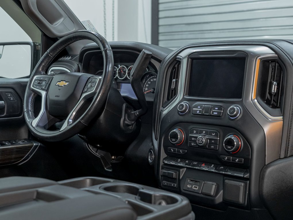 2019 Chevrolet Silverado 1500 in St-Jérôme, Quebec - 29 - w1024h768px