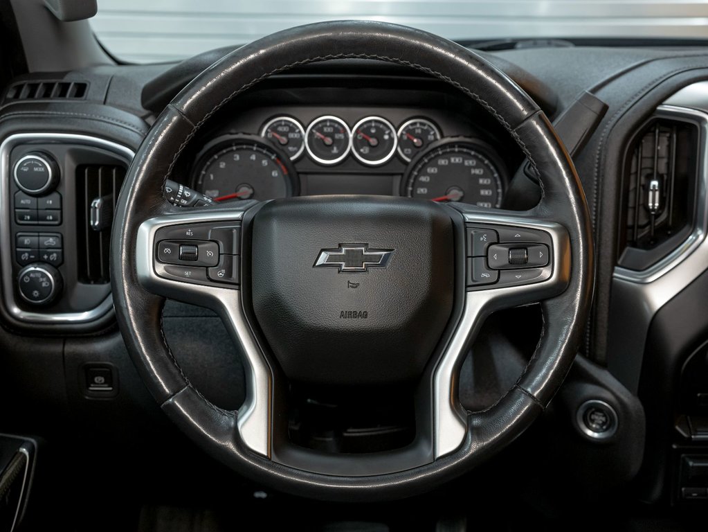 2021 Chevrolet Silverado 1500 in St-Jérôme, Quebec - 12 - w1024h768px