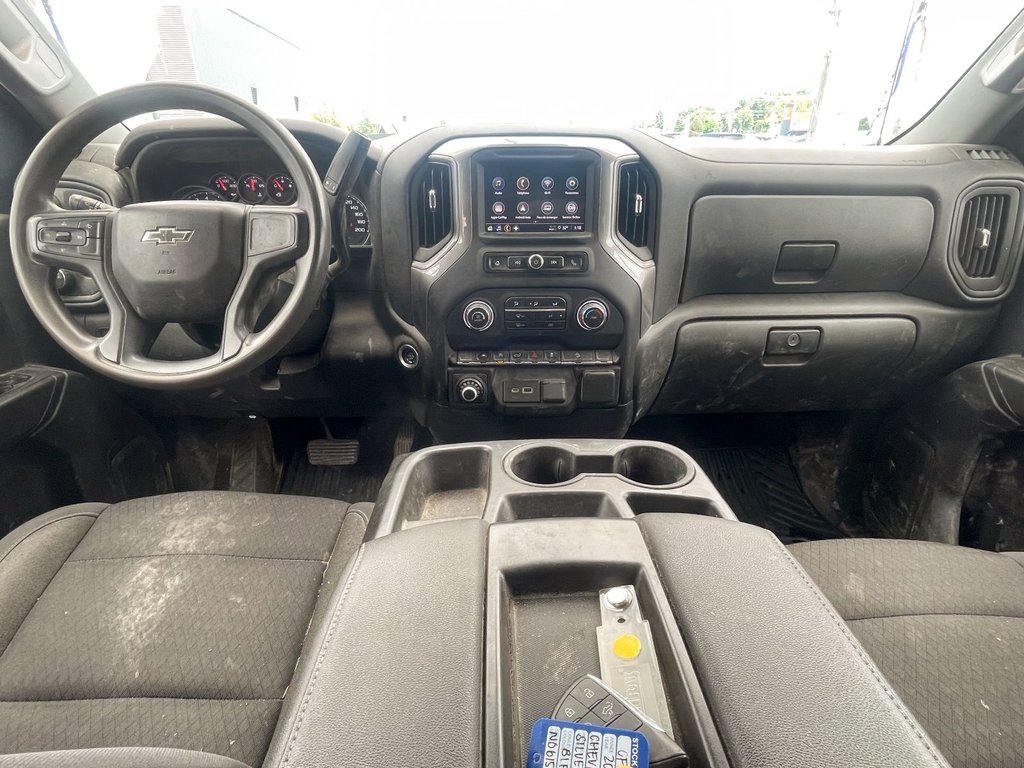 2022 Chevrolet Silverado 1500 in St-Jérôme, Quebec - 10 - w1024h768px