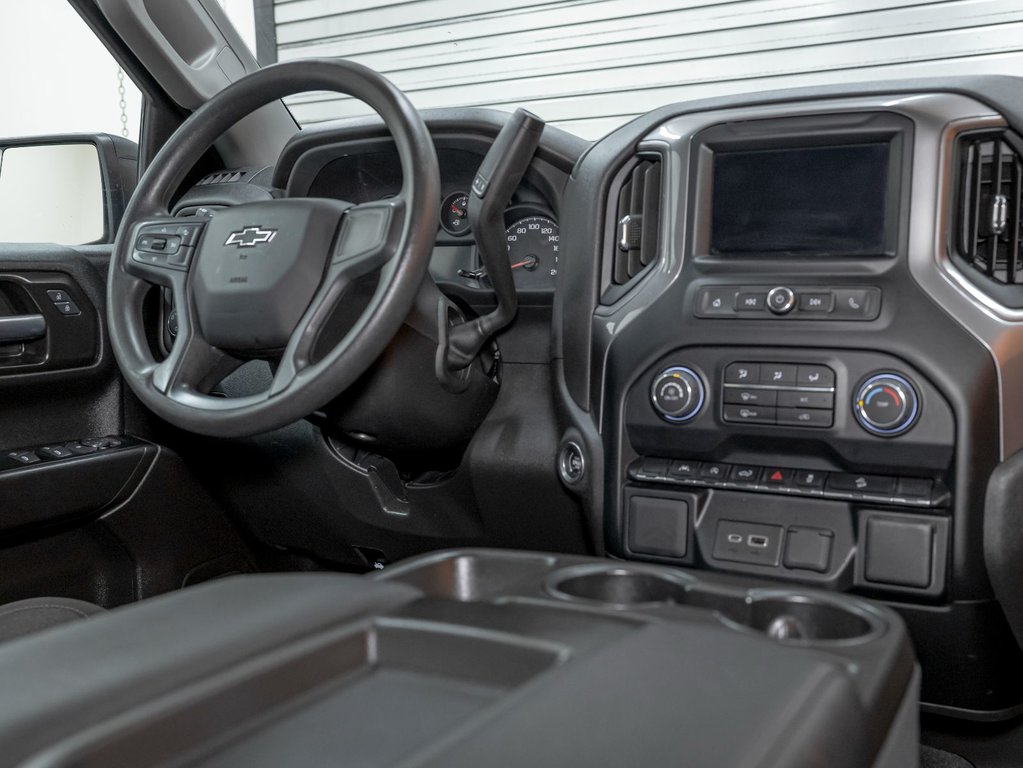Chevrolet Silverado 1500  2022 à St-Jérôme, Québec - 26 - w1024h768px