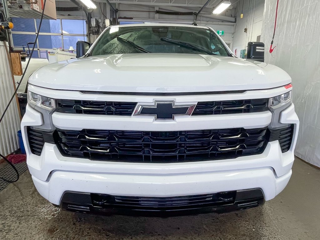 Chevrolet Silverado 1500  2023 à St-Jérôme, Québec - 4 - w1024h768px