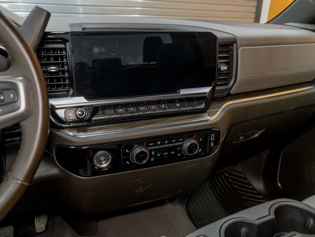 Chevrolet Silverado 1500  2023 à St-Jérôme, Québec - 20 - w1024h768px
