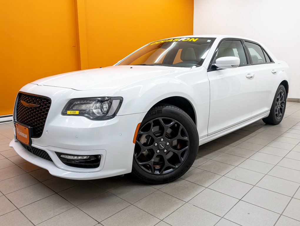 Chrysler 300  2023 à St-Jérôme, Québec - 1 - w1024h768px