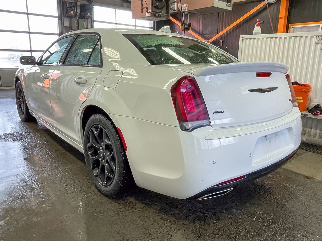 Chrysler 300  2023 à St-Jérôme, Québec - 8 - w1024h768px