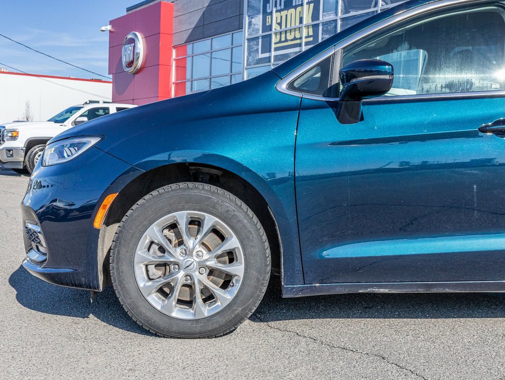 2022 Chrysler Pacifica in St-Jérôme, Quebec - 36 - w1024h768px
