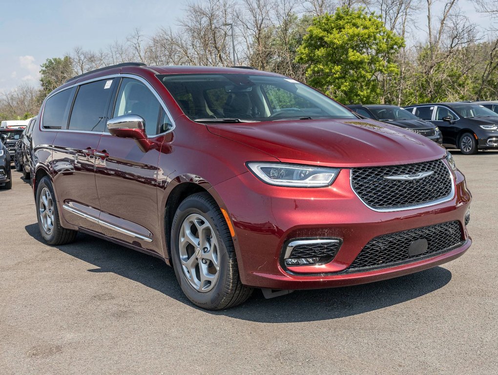 2022 Chrysler Pacifica in St-Jérôme, Quebec - 10 - w1024h768px